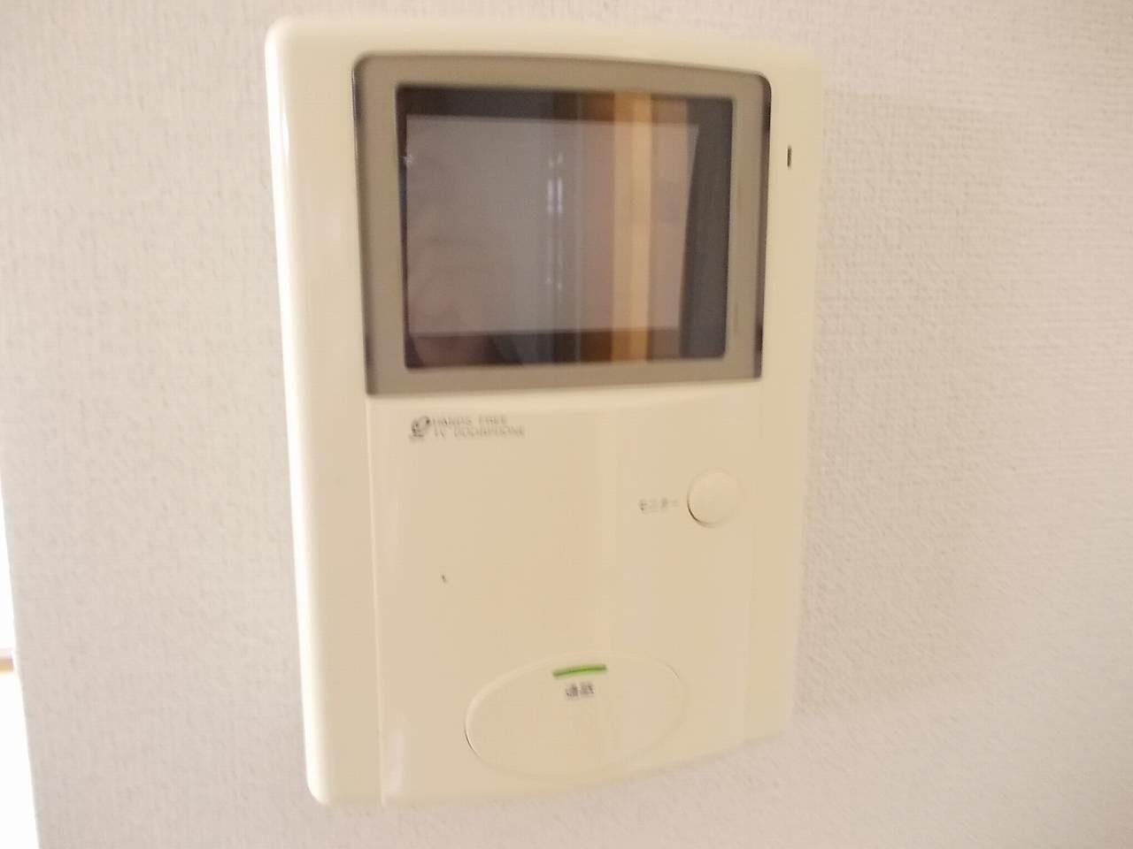 拡大写真:フローレス 1階102の内観
