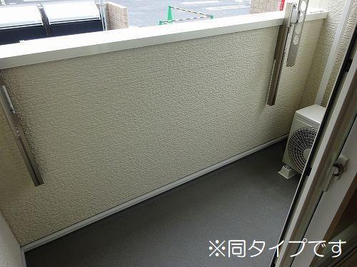 拡大写真:ヴィラ ドゥ グレーヌ梅ケ谷C 1階101の内観