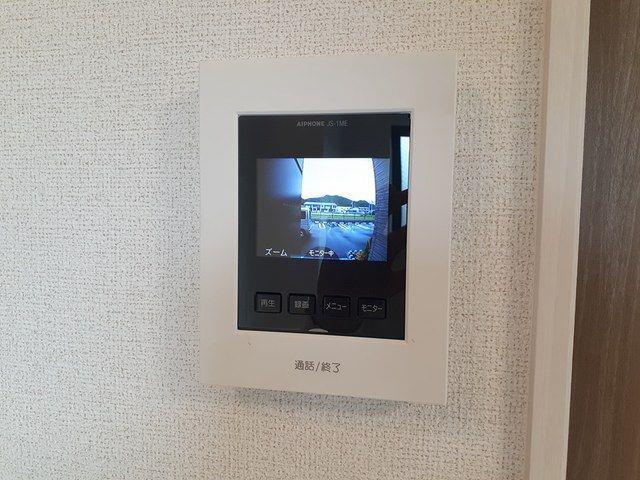 拡大写真:アル・グレース 2階205の内観