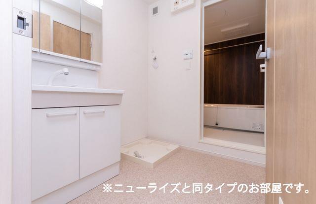 拡大写真：サウス・ヴィラ 1階103の内観