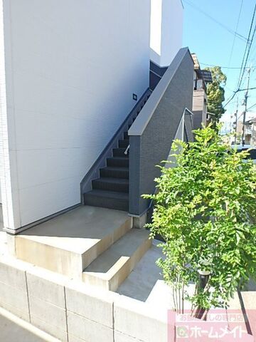 拡大写真:尼崎市瓦宮1丁目 2階202の外観