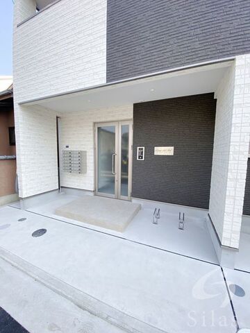 拡大写真:Casa del Sol 2階202の外観