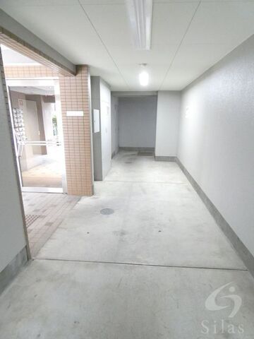 拡大写真:SOLO伊丹中央 2階204の外観