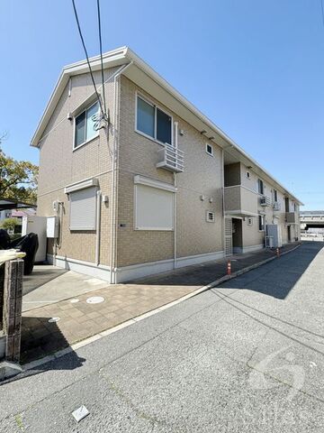 写真：尼崎市常松１丁目の外観