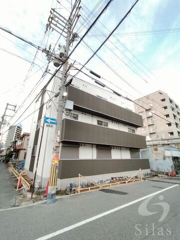 Premium Pearl塚本の外観