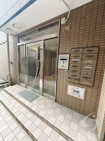 拡大写真:リバティ堀内 2階206の外観