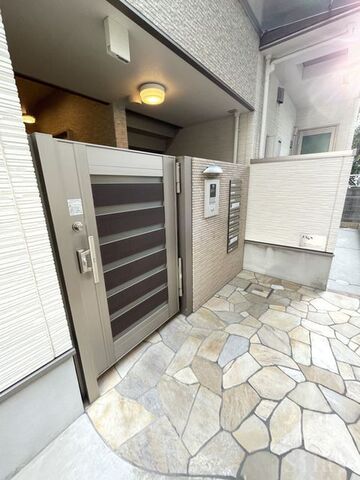 拡大写真:フジパレス吹田Ⅰ番館 3階302の外観