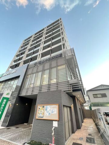 尼崎市昭和通4丁目の外観