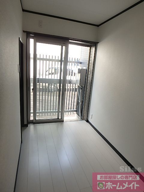 拡大写真:EASE・T4 2階203の内観