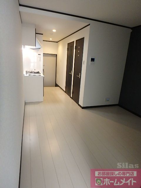 拡大写真:EASE・T4 2階203の内観