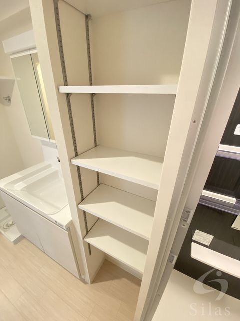 拡大写真:豊中市長興寺南1丁目 4階401の内観