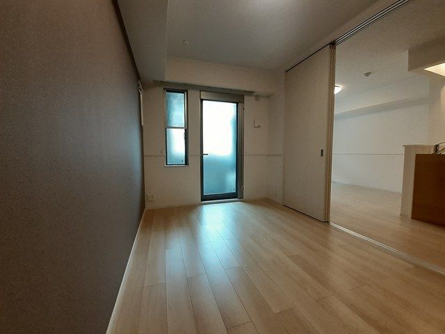 拡大写真:大阪市此花区春日出中2丁目 1階105の内観