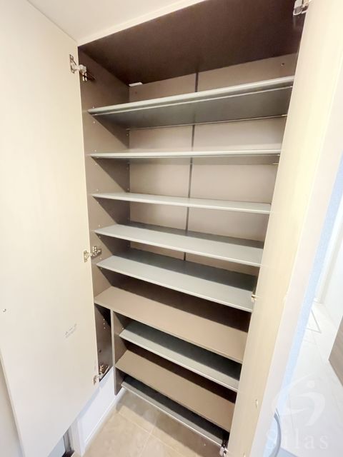 拡大写真：Clashist大和田 3階301の内観