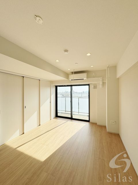 拡大写真:豊中市本町4丁目 3階307の内観