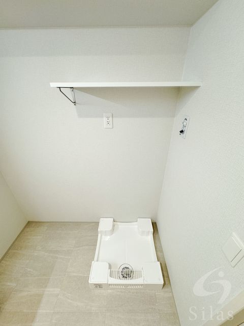 拡大写真:豊中市本町4丁目 3階307の内観