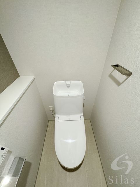 拡大写真:豊中市本町4丁目 3階307の内観