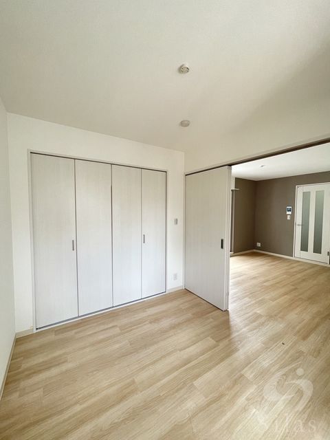 拡大写真:Premium Pearl塚本 1階105の内観