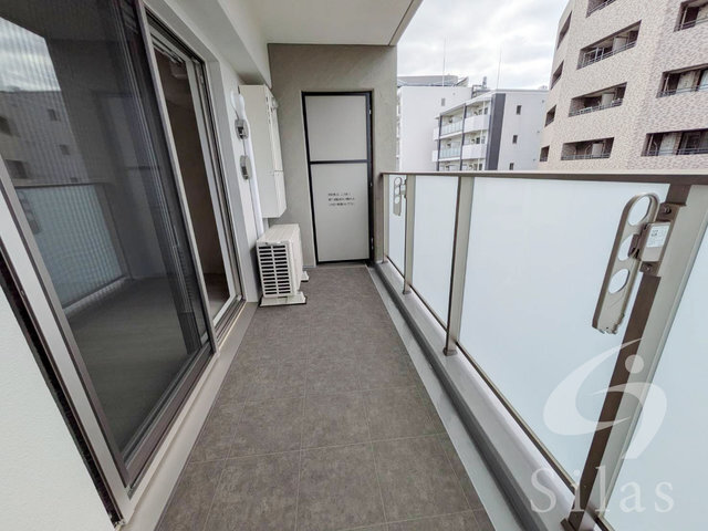 拡大写真:アーバネックス東梅田 7階703の内観