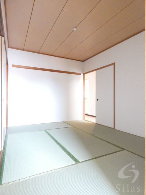 拡大写真:ルシェール立花 3階305の内観