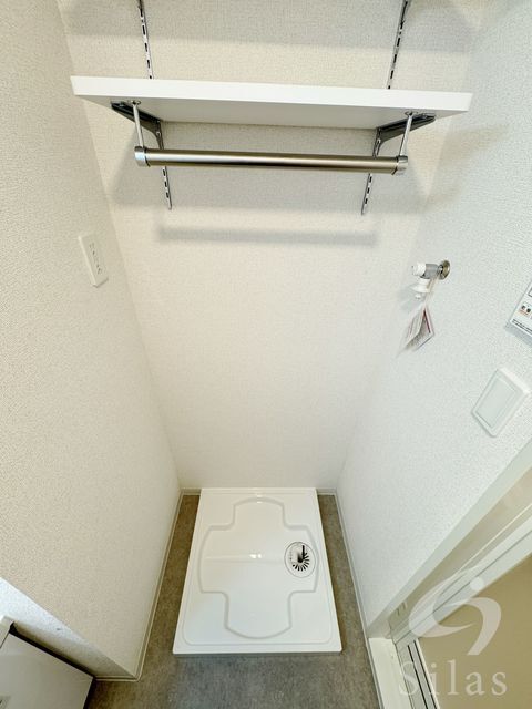 拡大写真:豊中市稲津町2丁目 8階808の内観