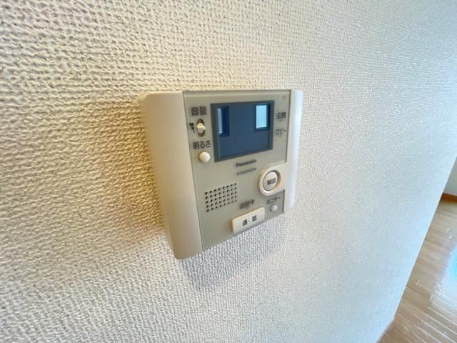 拡大写真:ハルコート箕面 2階205の内観