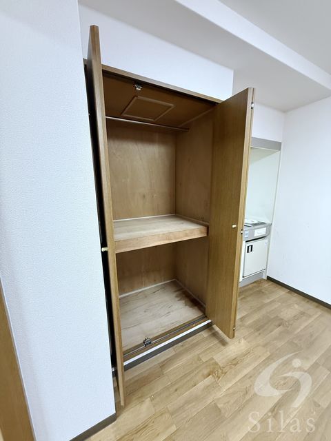 拡大写真:リバティ堀内 2階206の内観