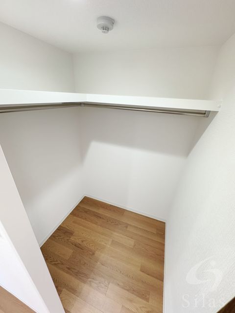 拡大写真:ONLYONE伊丹千僧 3階305の内観