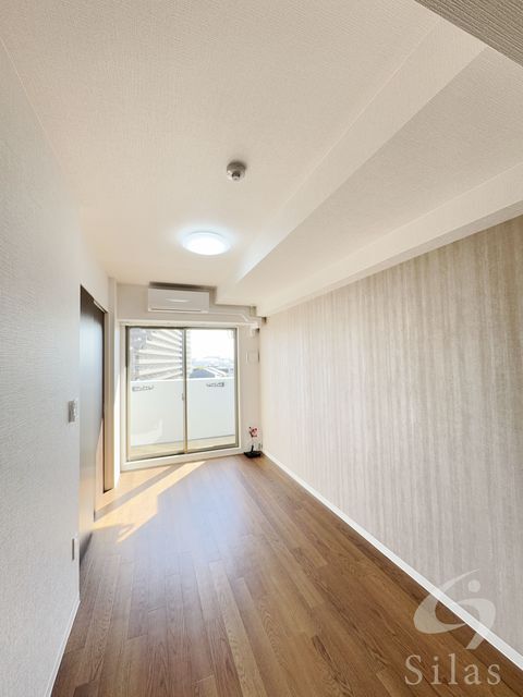 拡大写真:ONLYONE伊丹千僧 3階305の内観