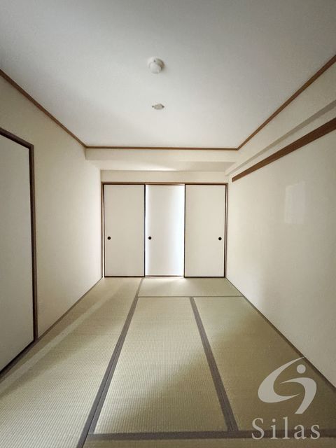 拡大写真:豊中市二葉町1丁目 2階206の内観