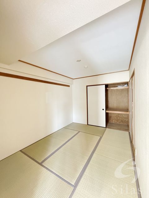 拡大写真:豊中市二葉町1丁目 2階206の内観