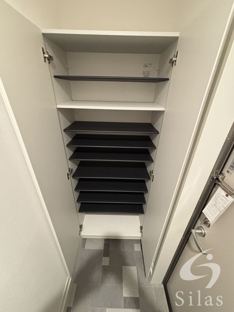 拡大写真:イル・フィオーレ一津屋 2階203の内観