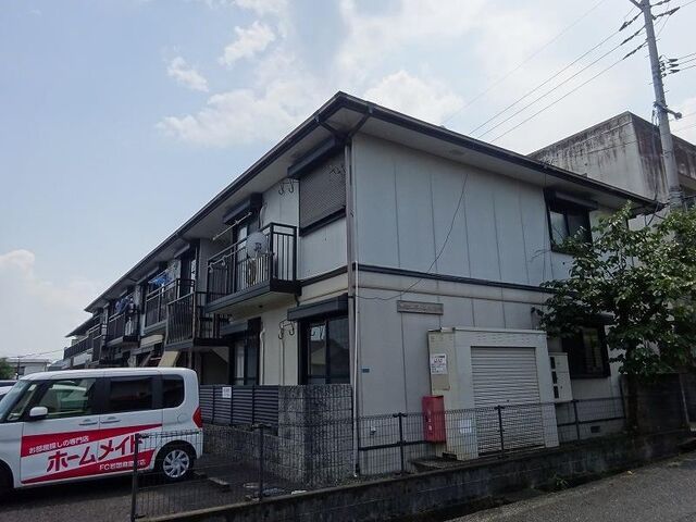 拡大写真:サニーコート山村 1階101の外観