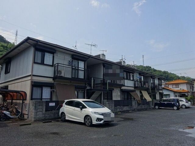 拡大写真:サニーコート山村 1階101の外観