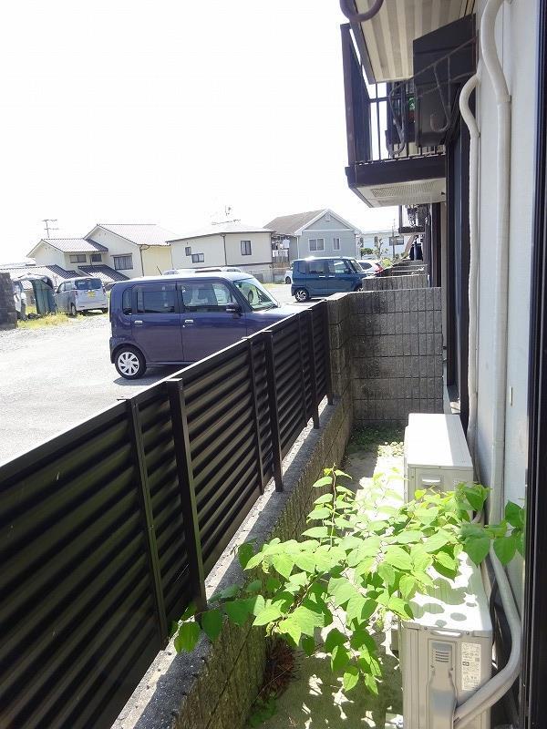 拡大写真:サニーコート山村 1階101の内観
