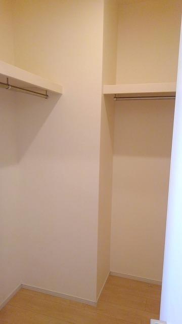 拡大写真:グランボヌールII 1階101の内観