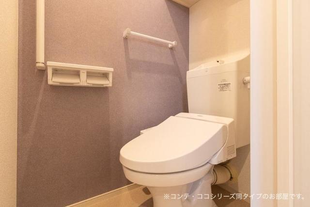 拡大写真:グランドソレイユM 2階205の内観