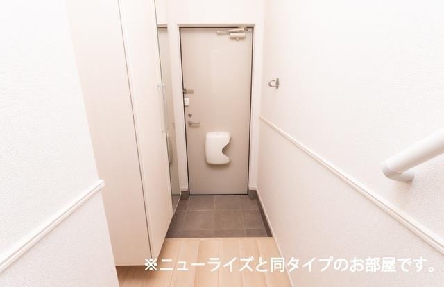 拡大写真:ラ・ヴィータB 2階203の内観