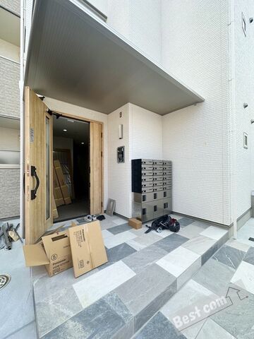拡大写真:クリエオーレ南新町 3階305の外観