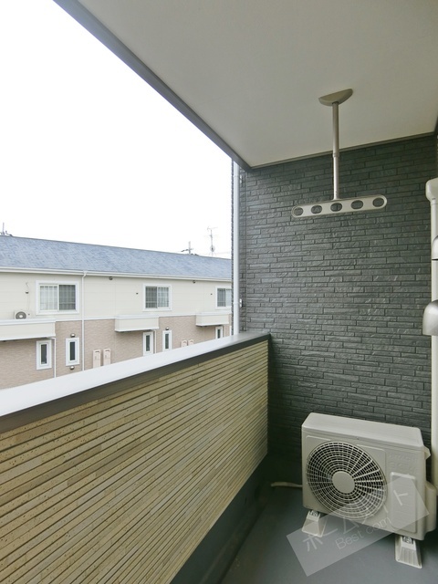 拡大写真:ケーズコート深井 2階207の内観