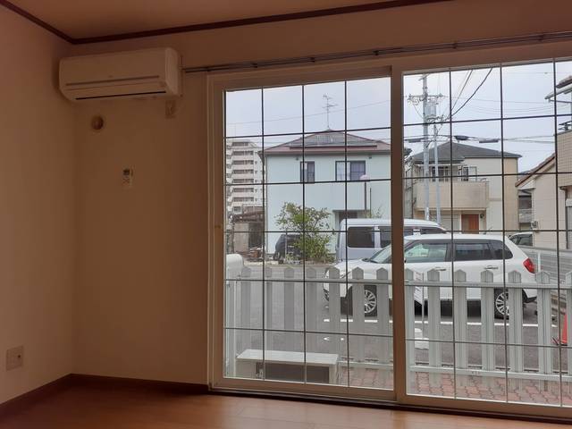 拡大写真:ティンカーベルハイム 1階101の内観