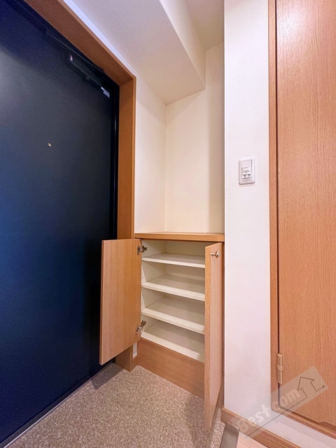 拡大写真:リヴェール鳳 4階403の内観