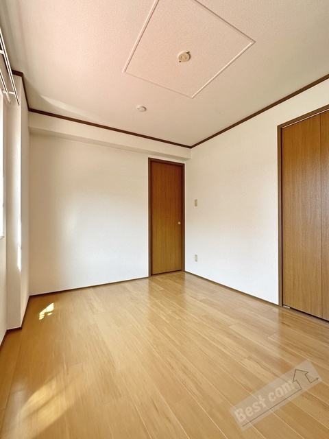 拡大写真:キャンパニュールB棟 1階0102の内観
