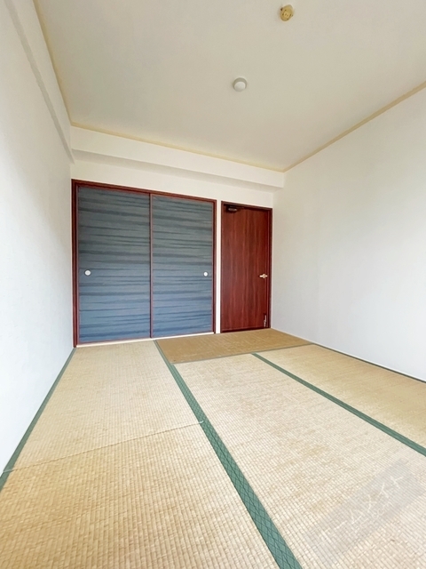 拡大写真：セラヴィ津久野 4階403の内観