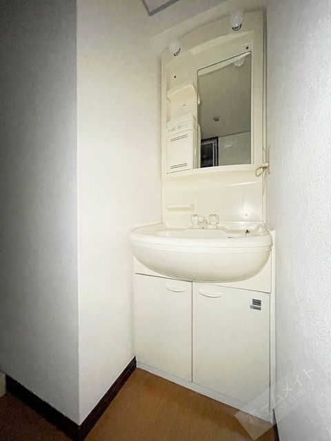 拡大写真：セラヴィ津久野 4階403の内観