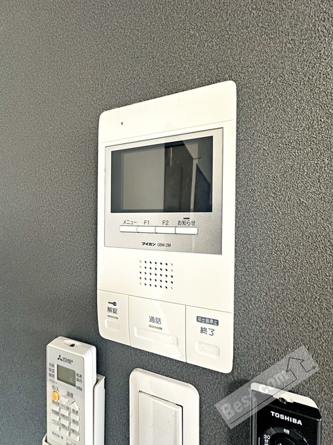 拡大写真:アンレーヴ羽衣 2階203の内観