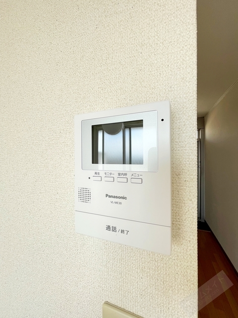 拡大写真:GROWING 2階205の内観