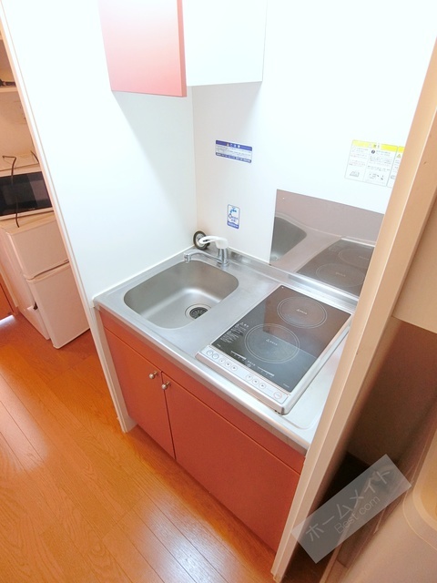 拡大写真:レオパレス登美丘 2階208の内観
