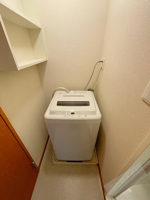 拡大写真:レオパレステイルザウエスト 2階210の内観