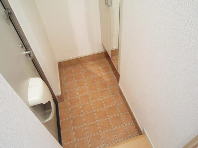 拡大写真:ガーデン ダイキ 1階102の内観