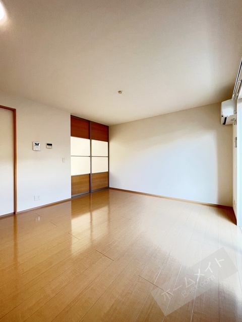 拡大写真:グリュックハイム 1階102の内観